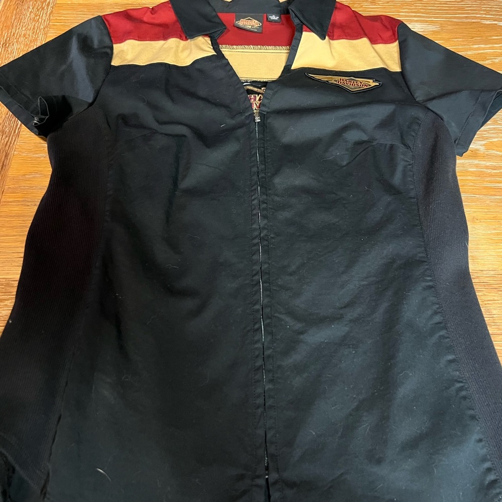 Harley Davidson women’s Medium zip up shop shirt